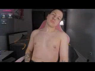 ArtemOof - Live porn &amp; sex cam - 23978249