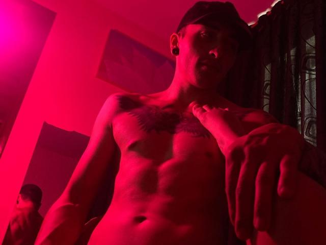 KimnDonova - сексуальная веб-камера в реальном времени - 23981869