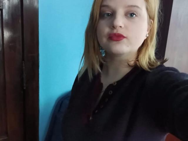 AnnaDarling - Live porn &amp; sex cam - 23982473