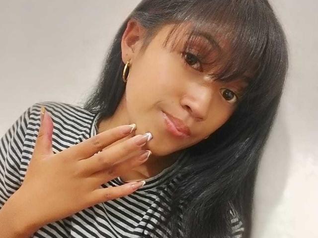 ChloeWu - Camera khiêu dâm &amp; quyến rũ trực tiếp - 23982501