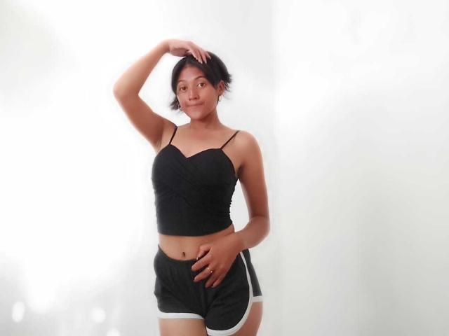 ChloeWu - Sexe cam en vivo - 23982569