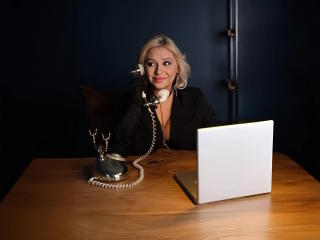 PinkChic - Live porn &amp; sex cam - 23983637