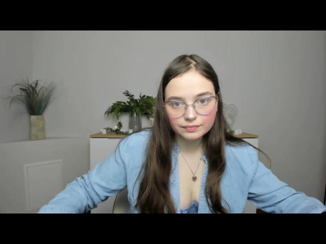 SophiaDreams - Live porn &amp; sex cam - 23984937