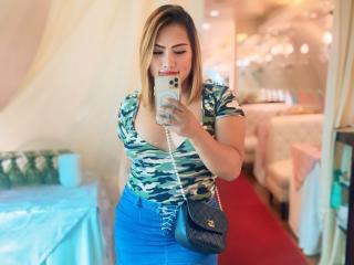 AlwinaForU - Live porn &amp; sex cam - 23985341