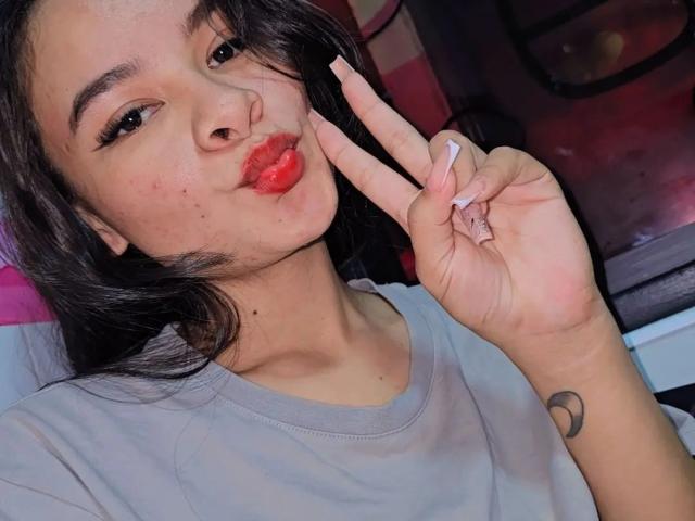 NoaStewart - Live porn &amp; sex cam - 23987489