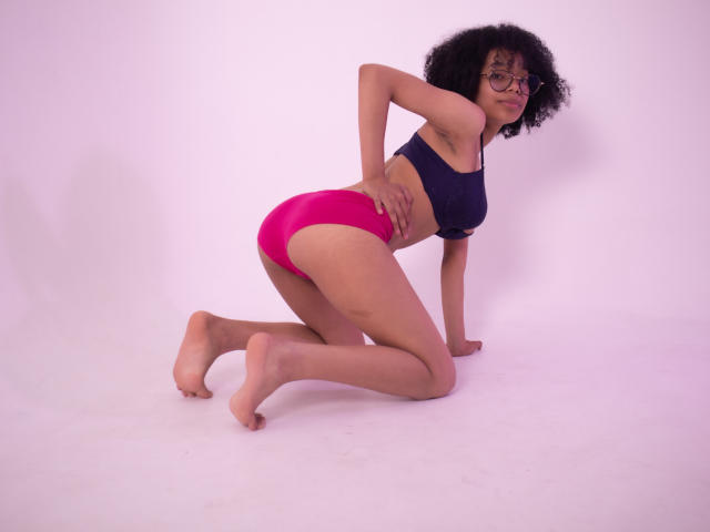 DariaBrooklyn - Live porn &amp; sex cam - 23987901