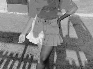 CharlieHot69 - Live porn &amp; sex cam - 23988545