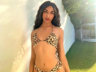 KendallKiss - Live sex cam - 23989781