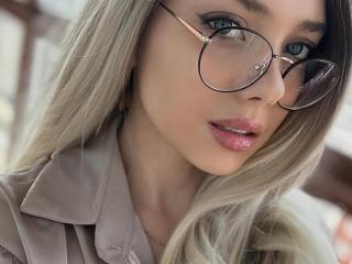 LoriGusta - Live porn &amp; sex cam - 23992677