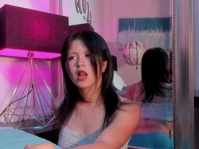 LilithConnor - Live porn &amp; sex cam - 23995653