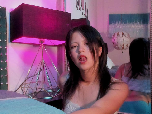 LilithConnor - Live porn &amp; sex cam - 23995657