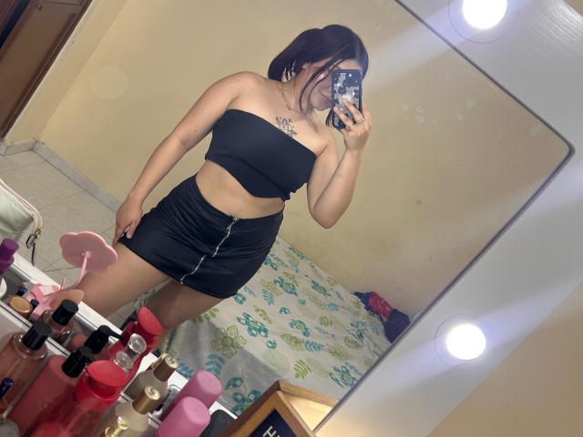 DaphneWalker - Live porn &amp; sex cam - 23997177