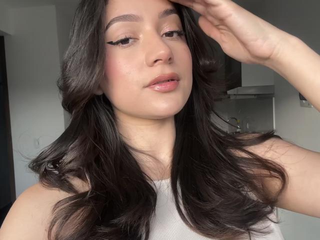 KittyFeet - Porno na żywo i seks kamera - 23997857