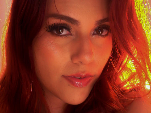 ZoeeMar - Live sex cam - 23998797