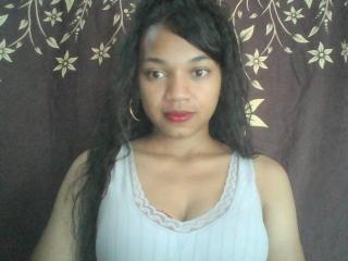 NaomiSunny - Live porn &amp; sex cam - 23999493