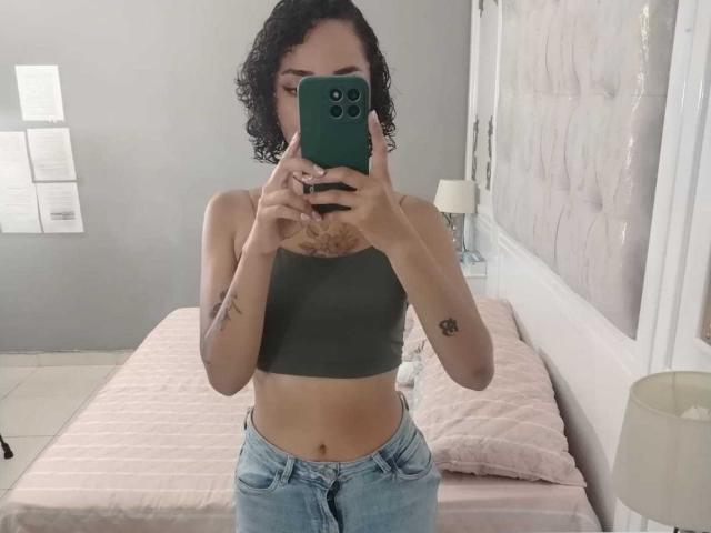 SilvanaXOwen - Live Sex Cam - 24002381