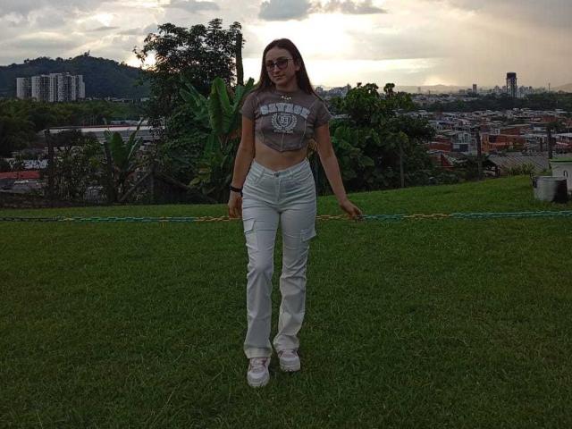 LisaMartini - Sexe cam en vivo - 24005045