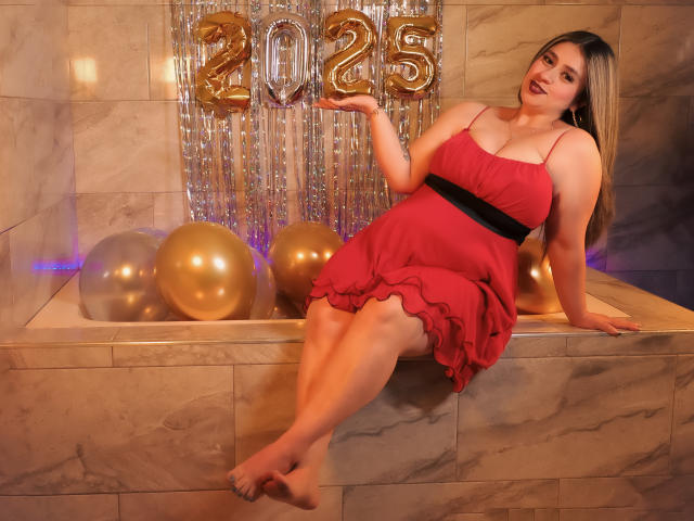 MelindaBoobs - Porno na żywo i seks kamera - 24005837