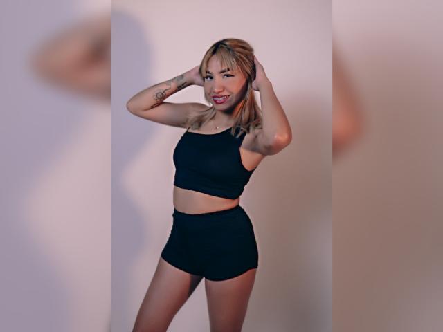 AnneGela - Live porn &amp; sex cam - 24007437
