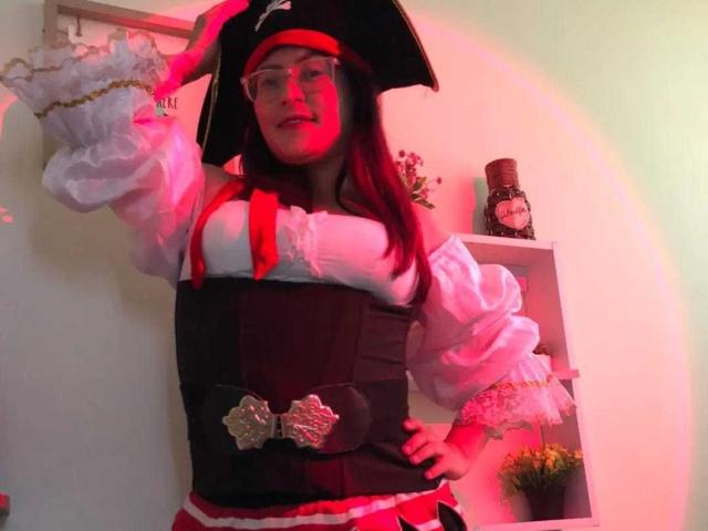 NinaPetit - Sexe cam en vivo - 24007837