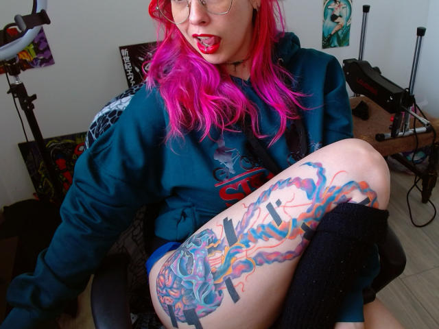 NatashaLau - Live porn &amp; sex cam - 24008425