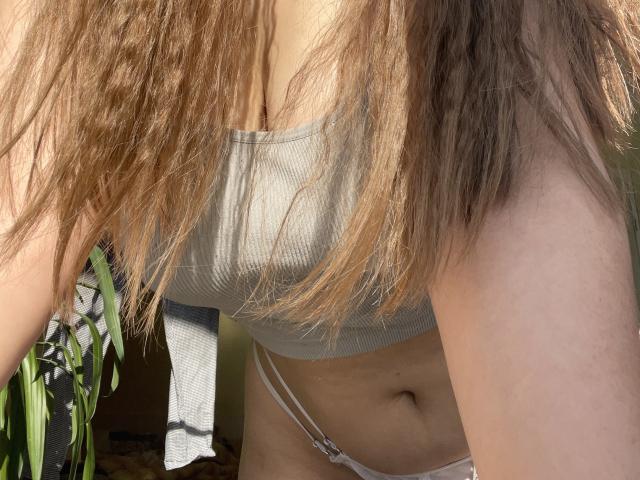 Madrinia - Élő pornó és szexkamera - 24009505