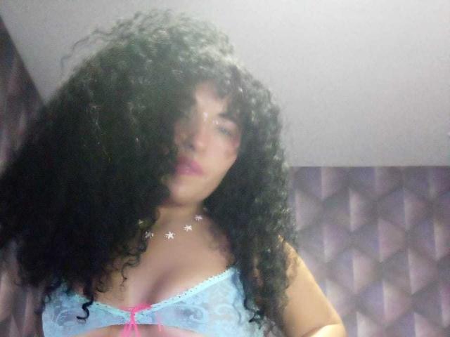 SofiaCowperX - Live sex cam - 24010281