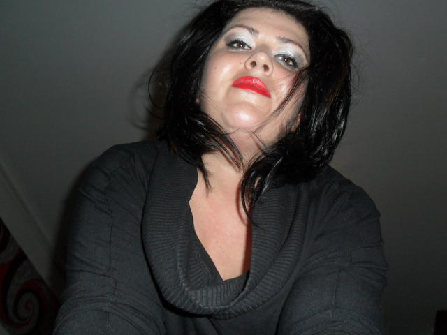 Carolina69 - Élő pornó és szexkamera - 2401035