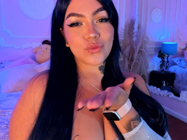 TessaCarvell - Live sex cam - 24010861