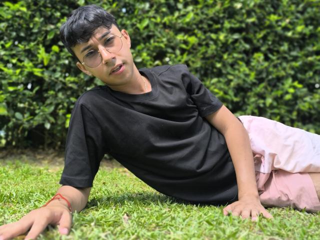 OliverHot69 - Sexe cam en vivo - 24011557