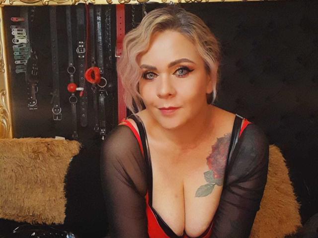 VictoriiaGray - Live porn &amp; sex cam - 24016653