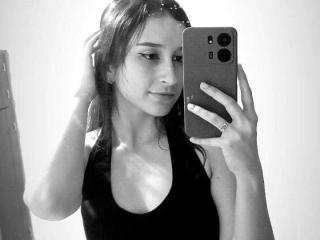 LisaMartini - Sexe cam en vivo - 24017629