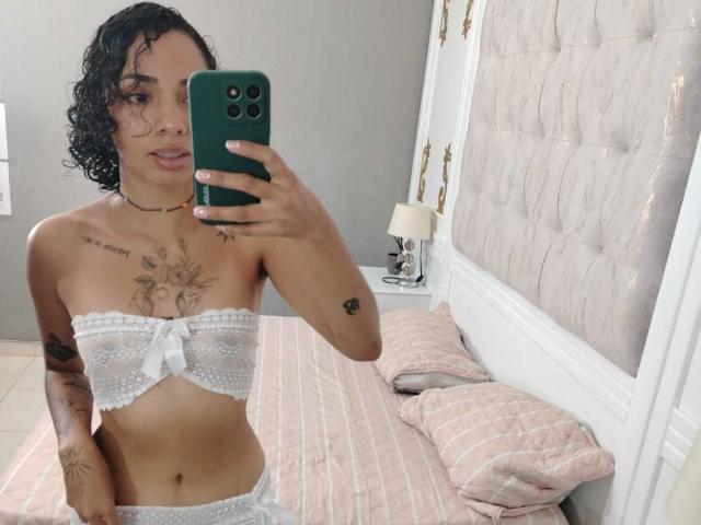 SilvanaXOwen - Élő pornó és szexkamera - 24017753