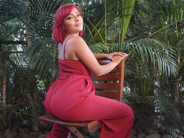 LizBonnet - Live sex cam - 24019673