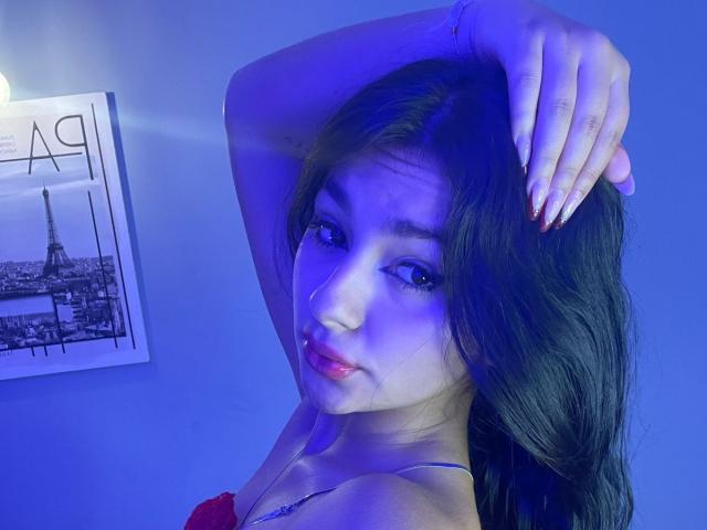 AlessiaFerry - Live porn &amp; sex cam - 24020285