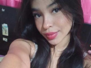 ArianaHott - Sexe cam en vivo - 24021697