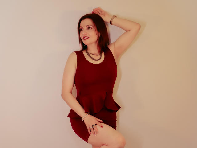 MilenaHott69 - Live sex cam - 24022241