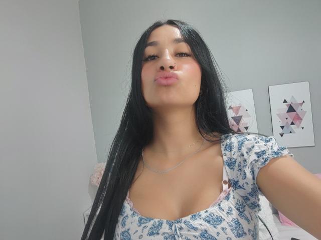 XCandyAlejaX - Live porn &amp; sex cam - 24022709