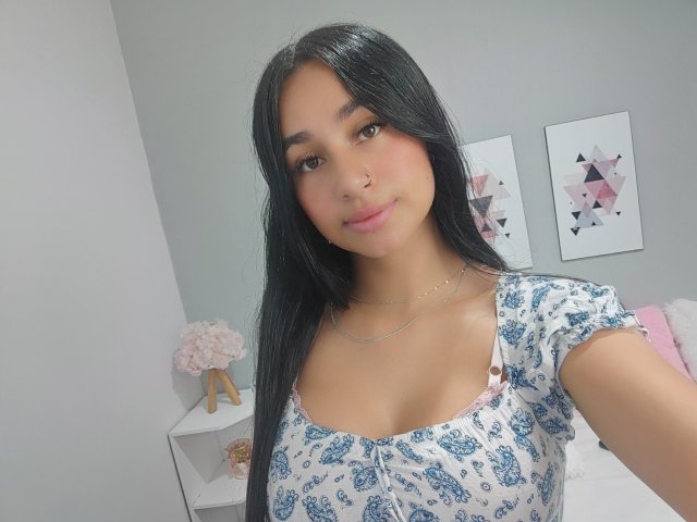 XCandyAlejaX - Porno na żywo i seks kamera - 24022725