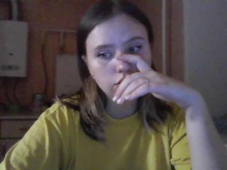 MoonaXHoney - Live sex cam - 24025001