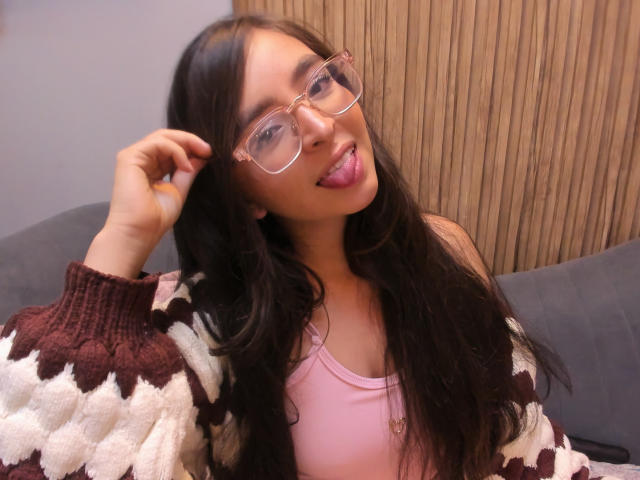 EvaMcAllister - Live porn &amp; sex cam - 24028209