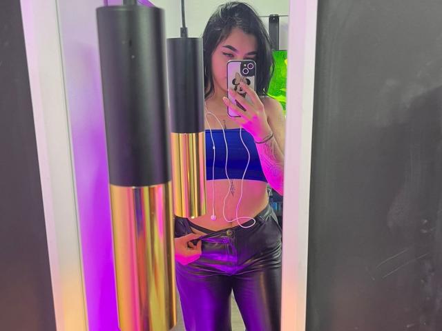 SeleneMarisa - Sexe cam en vivo - 24028289