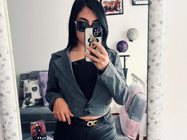 SeleneMarisa - Live porn &amp; sex cam - 24028321