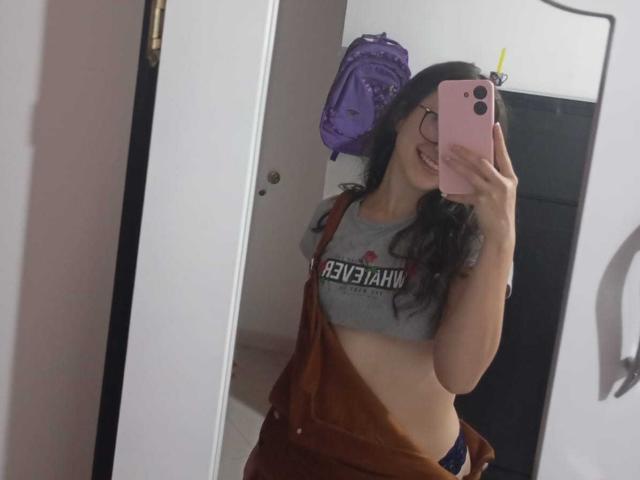 LisaMartini - Sexe cam en vivo - 24030585