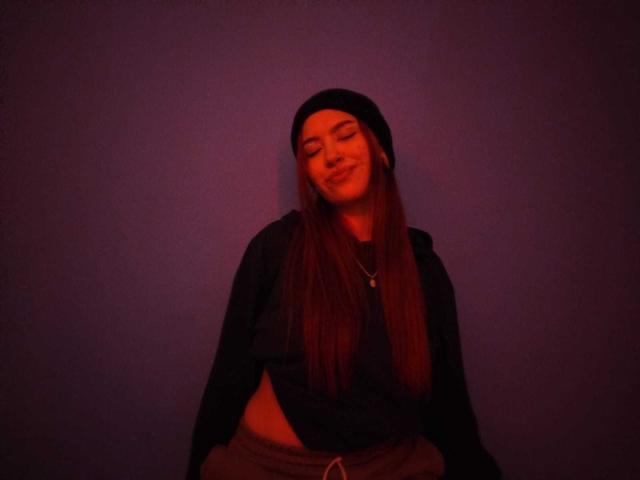 ZoeHuntt - Live porn &amp; sex cam - 24030693