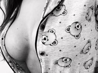 GatinhaCarinhosa - сексуальная веб-камера в реальном времени - 24032657