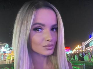 AnnetteBriane - Live porn &amp; sex cam - 24032849