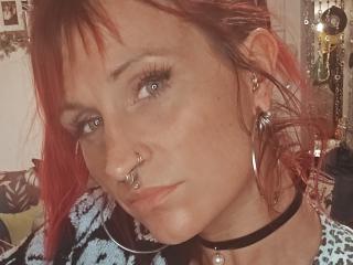 LauraBaiseMoi - Live porn &amp; sex cam - 24033249