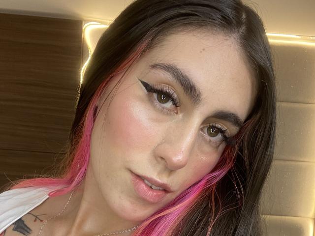 JazzeRusot - Élő pornó és szexkamera - 24038305