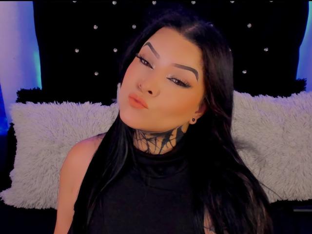 WendyMillers - Live sex cam - 24039309